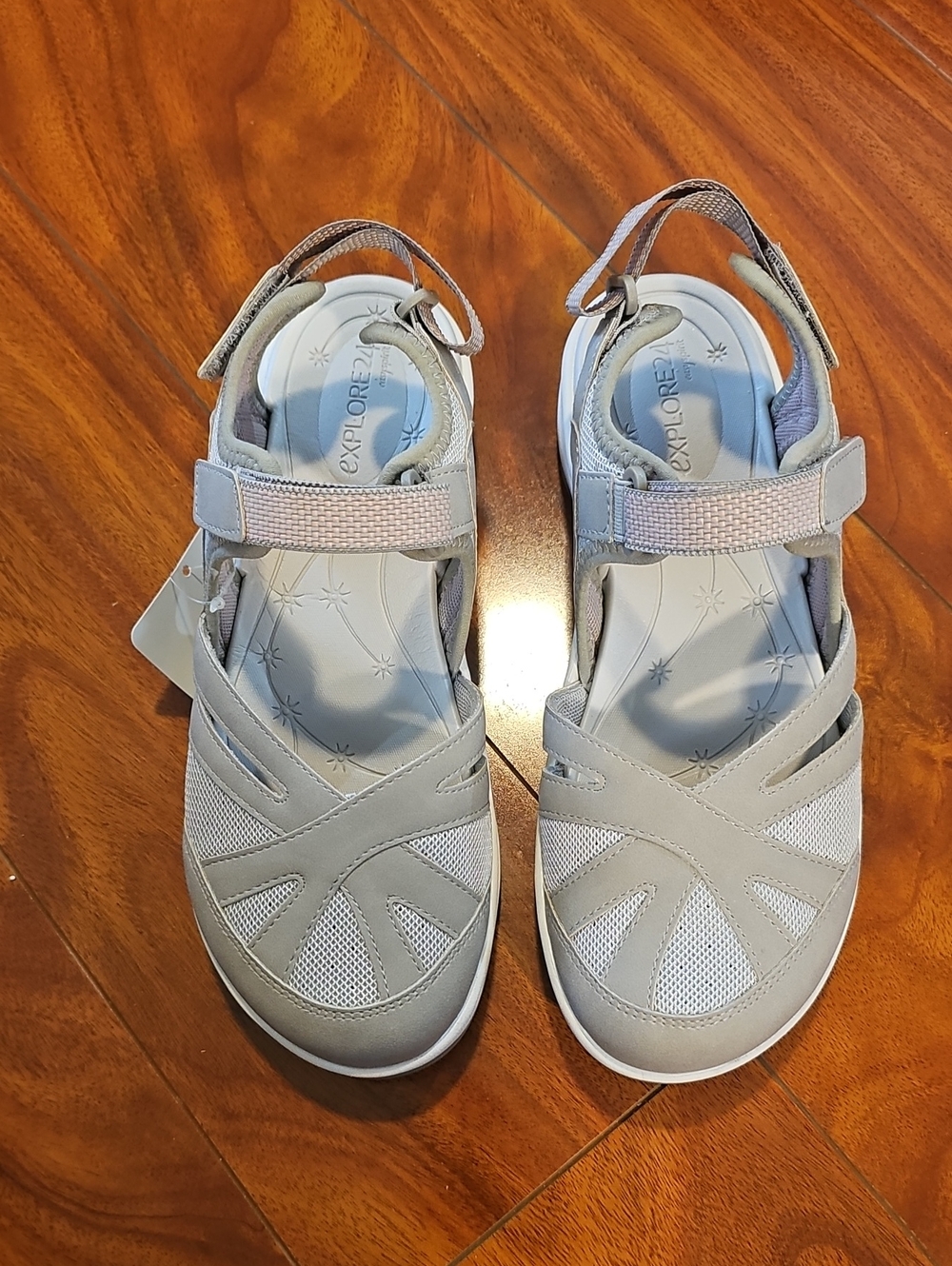 Easy Spirit Esplash Closed Toe Hiking Sandals Taupe NWT Sz 8